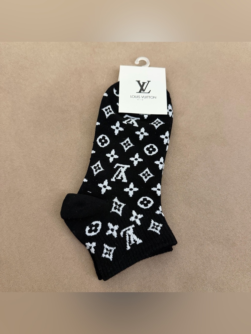 NWT Premium Designer Monogram Ankle Socks Black / White